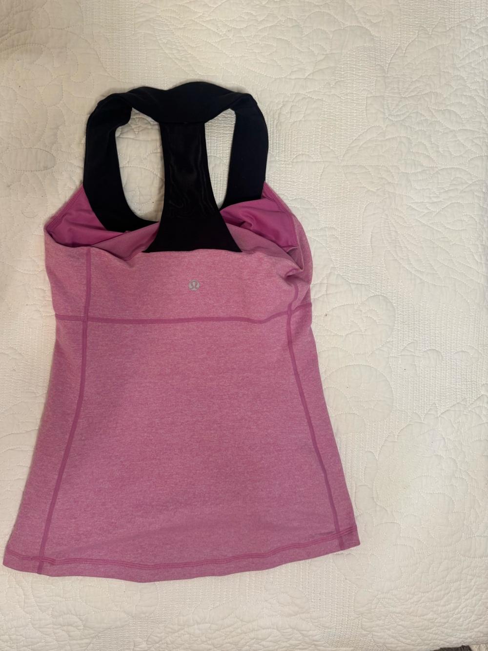 LULULEMON sz 8 PINK RACERBACK NECK TANK Built-in Bra W/O PADS IN GOOD CONDITION